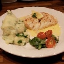 Torskrygg med Marilyn-potatispuré och brynt smör